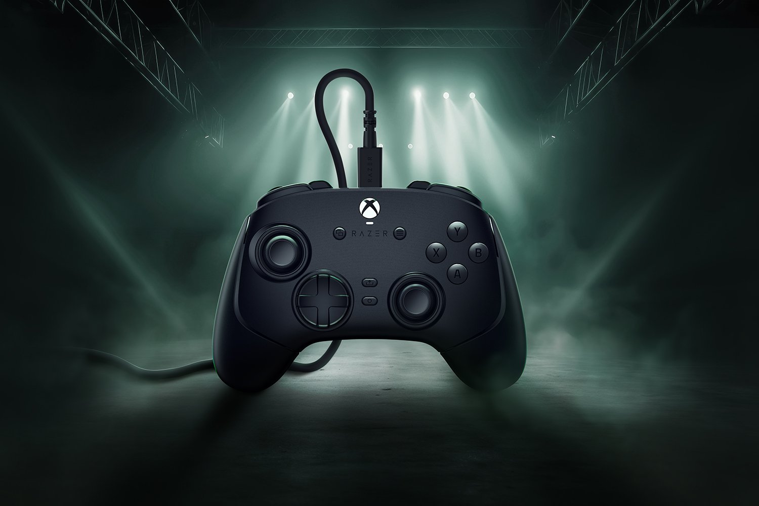 Игровой контроллер Razer Wolverine V3 Tournament Ed. - Black gamepad/ Razer Wolverine V3 Tournament Ed. - Black Gamepad