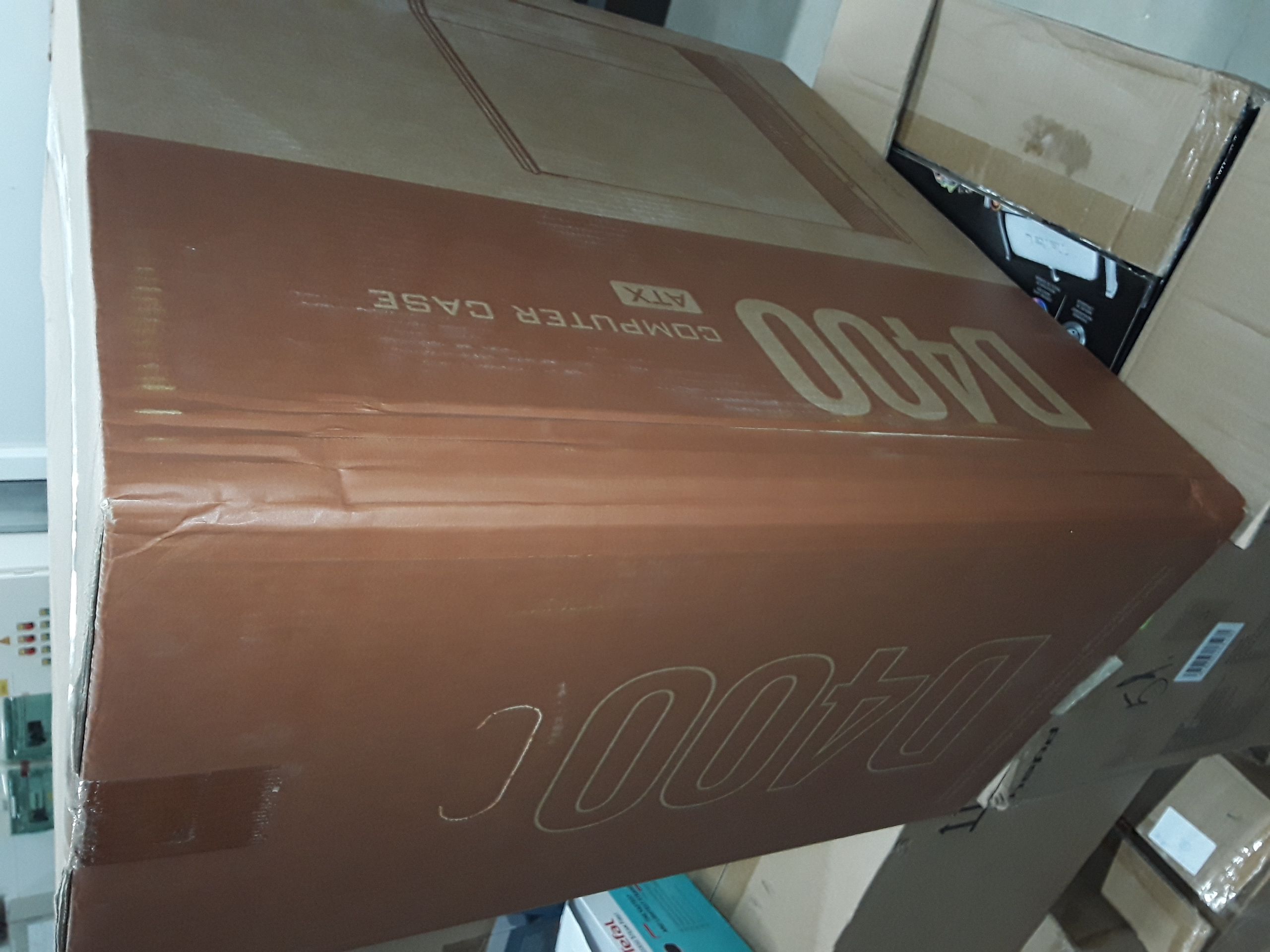 Корпус без блока питания/ Case JONSBO D400, Midi-Tower, TG, no fan, 2xUSB-A 3.0 + 1xUSB-C 3.2, ATX, mATX, mITX White